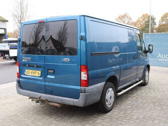 ford-transit-1427593-45737989