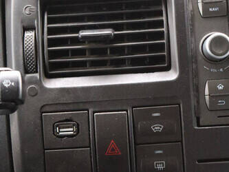 ford-transit-1427593-45738026