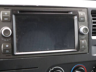 ford-transit-1427593-45738027