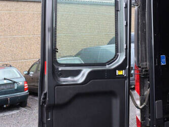 2023-ford-transit-1427597-45738237