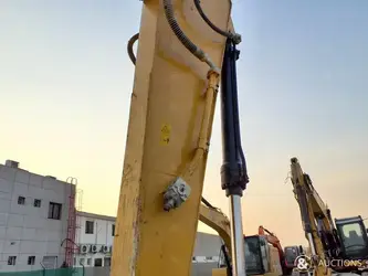 2021-caterpillar-320-1396070-45738750