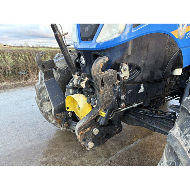2020 New Holland T7.210-45738869