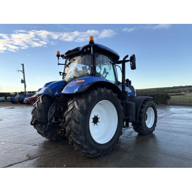 2020 New Holland T7.210-45738873