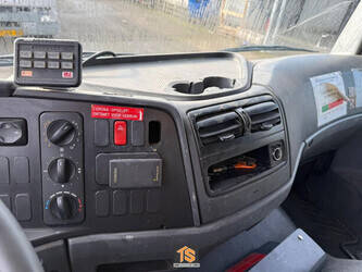 2005-mercedes-benz-atego-1223-1427621-45739171