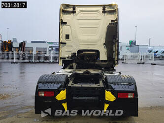 2022-ford-f-max-500-1427743-45740725