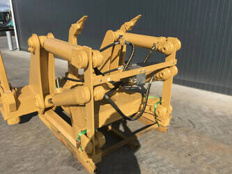 2026-caterpillar-d7e-45740900