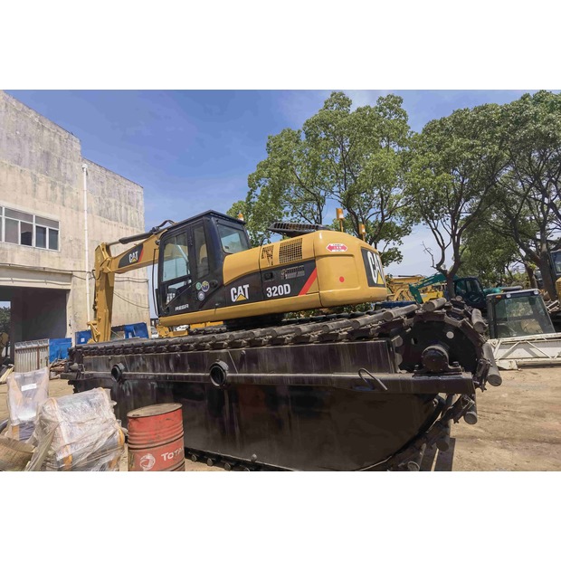 2022 كاتربيلر 320D-45741104