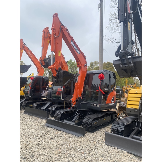 2025 Doosan DX60-9C-45741139