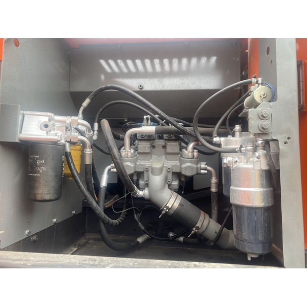 2024 Hitachi ZX240-45741187