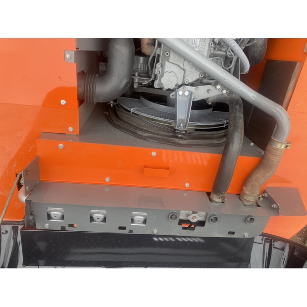 2024 Hitachi ZX240-45741193