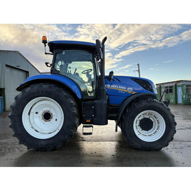 2019 New Holland T7.210-45741283