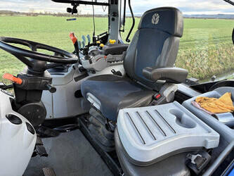 2019-new-holland-t7-210-1427840-45741289