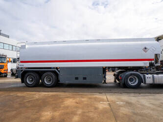 1999-ekw-others-45741565