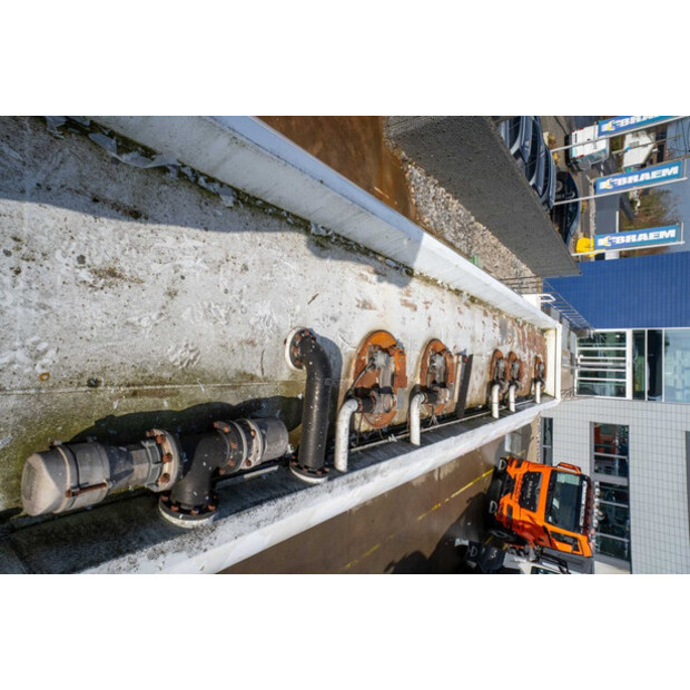 1999 إي كيه دبليو OTHERS-45741571