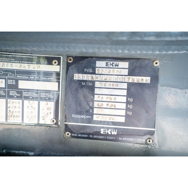 1999 إي كيه دبليو OTHERS-45741579