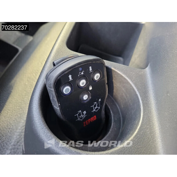 2024 مرسيدس بنز Atego 1324-45741668