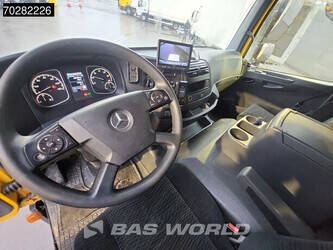 2015-mercedes-benz-atego-1324-1331677-45741790