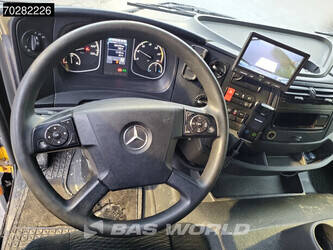 2015-mercedes-benz-atego-1324-1331677-45741792