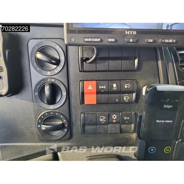 2015 Mercedes-Benz Atego 1324-45741802