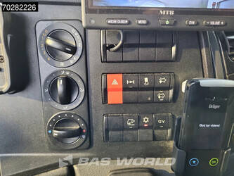 2015-mercedes-benz-atego-1324-1331677-45741802