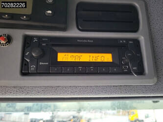 2015-mercedes-benz-atego-1324-1331677-45741806