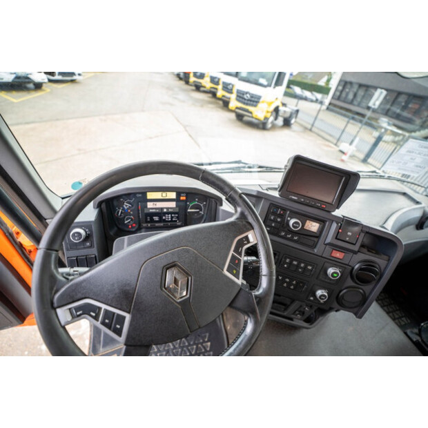 2016 رينو C430-45741830