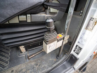 2010-mercedes-benz-actros-2632-1427848-45741864