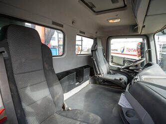 2010-mercedes-benz-actros-2632-1427848-45741867