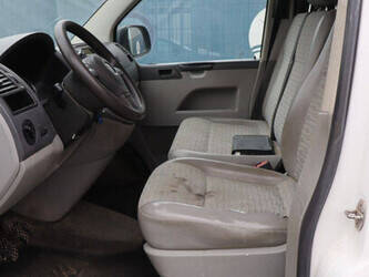 volkswagen-transporter-1427849-45741897