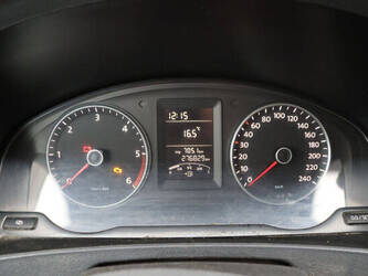 volkswagen-transporter-1427849-45741905