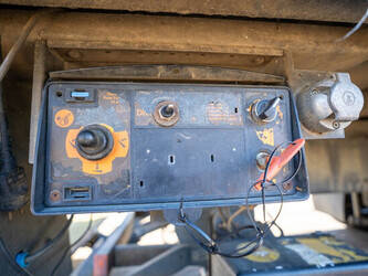 2010-volvo-fm-330-1427850-45741933