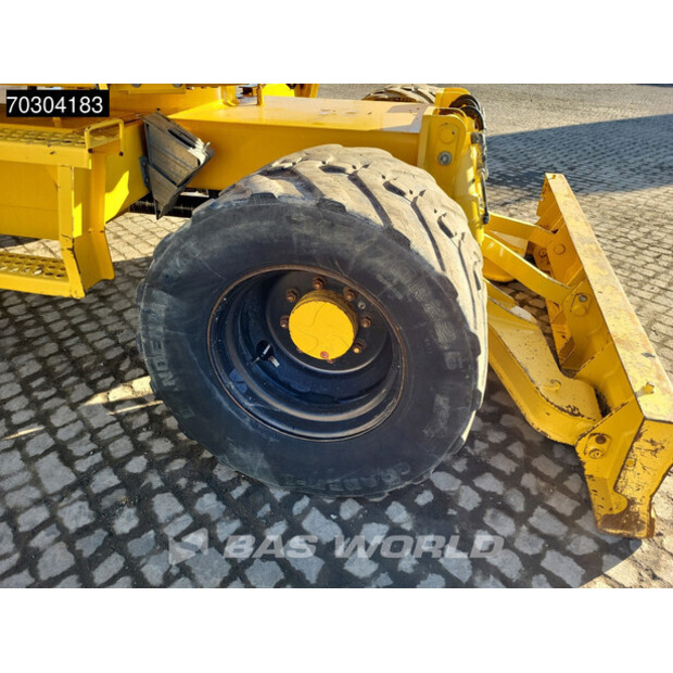 2011 Komatsu PW118MR-8-45742270