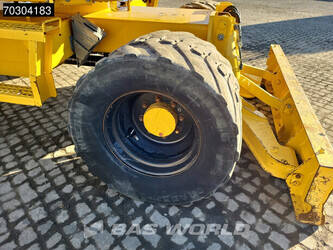 2011-komatsu-pw118mr-8-1427853-45742270