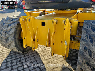 2011-komatsu-pw118mr-8-1427853-45742273
