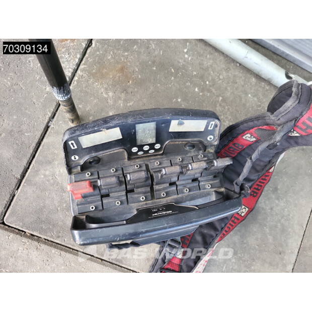 2014 مرسيدس بنز Arocs 2636-45742463