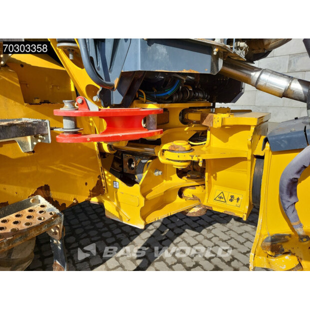 2016 BELL B30E-45742785