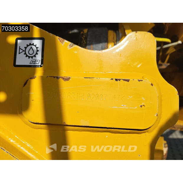 2016 BELL B30E-45742802