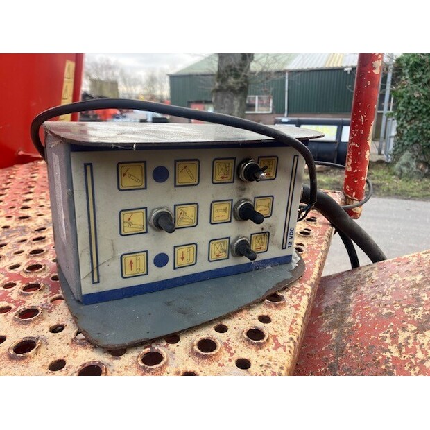 2005 PEECON-45746993