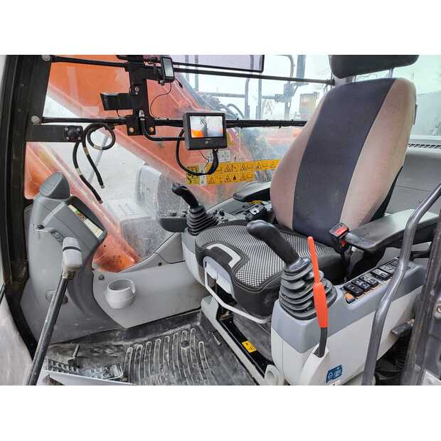 2020 هيتاشى ZX250LCN-6-45749440