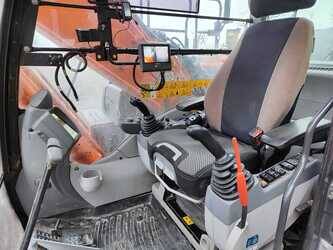 2020-hitachi-zx250lcn-6-45749440