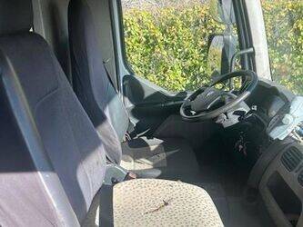 2009-renault-premium-1427937-45756020