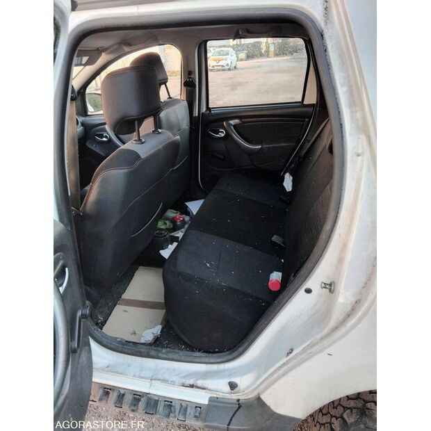 2017 Dacia DUSTER-45756036