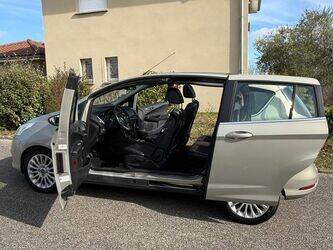 2013-ford-b-max-1427939-45756049