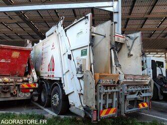 2016-renault-d-wide-1427947-45756142