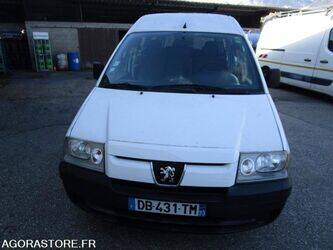 صورة ل سيارات بيجو Expert