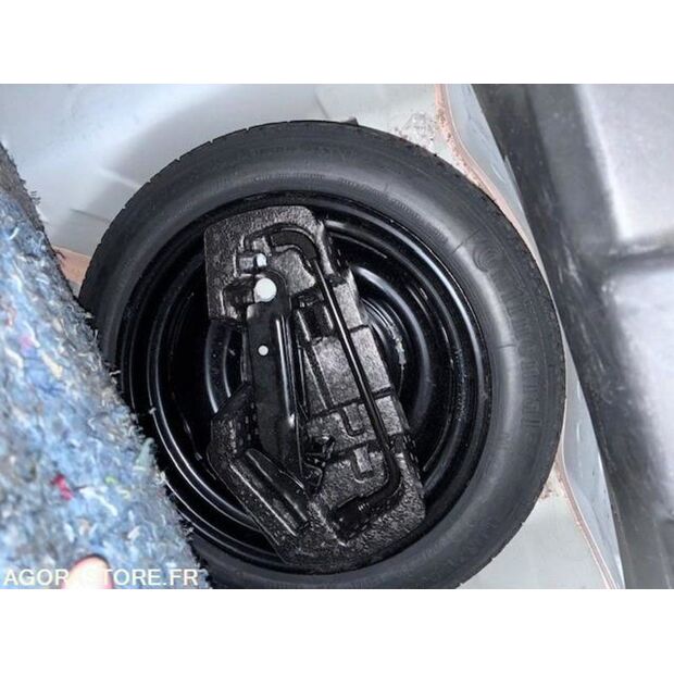 2016 Peugeot 108-45756175