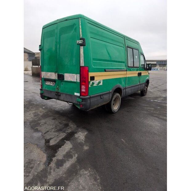 2006 ايفكو 35C12-45756182