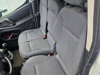 2014-citroen-berlingo-1427962-45756257