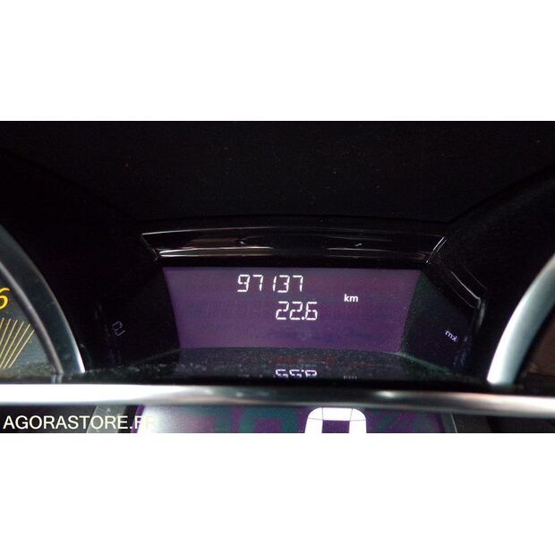 2015 رينو Clio-45756309