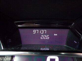 2015-renault-clio-1427964-45756309